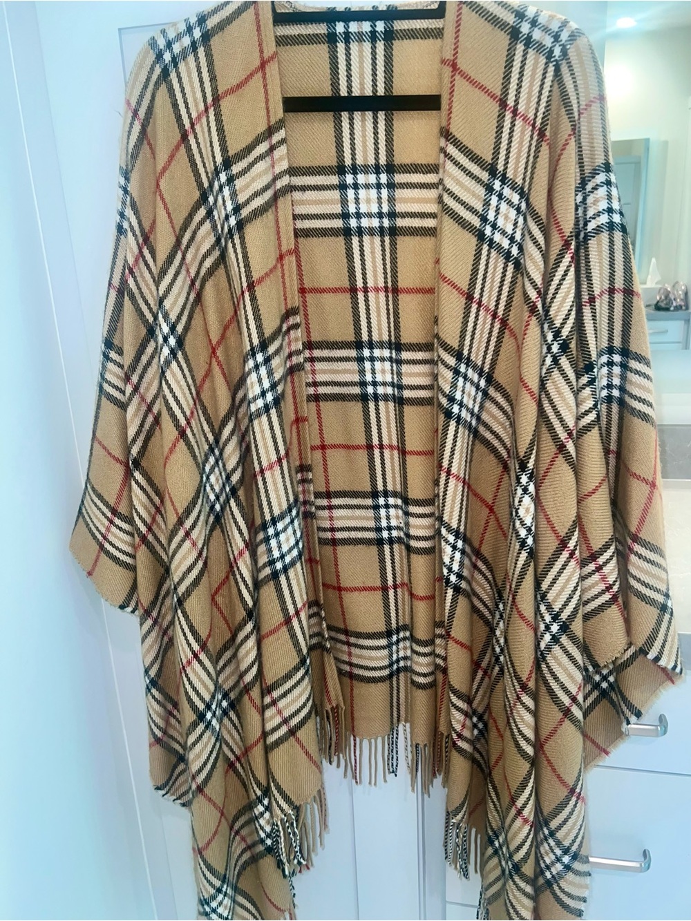 HIGH END VIBES Large Plaid Shawl With Fringe -LIKE NEW